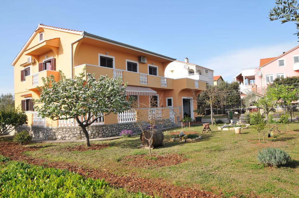 A&L Apartman Sukošan Kültér fotó