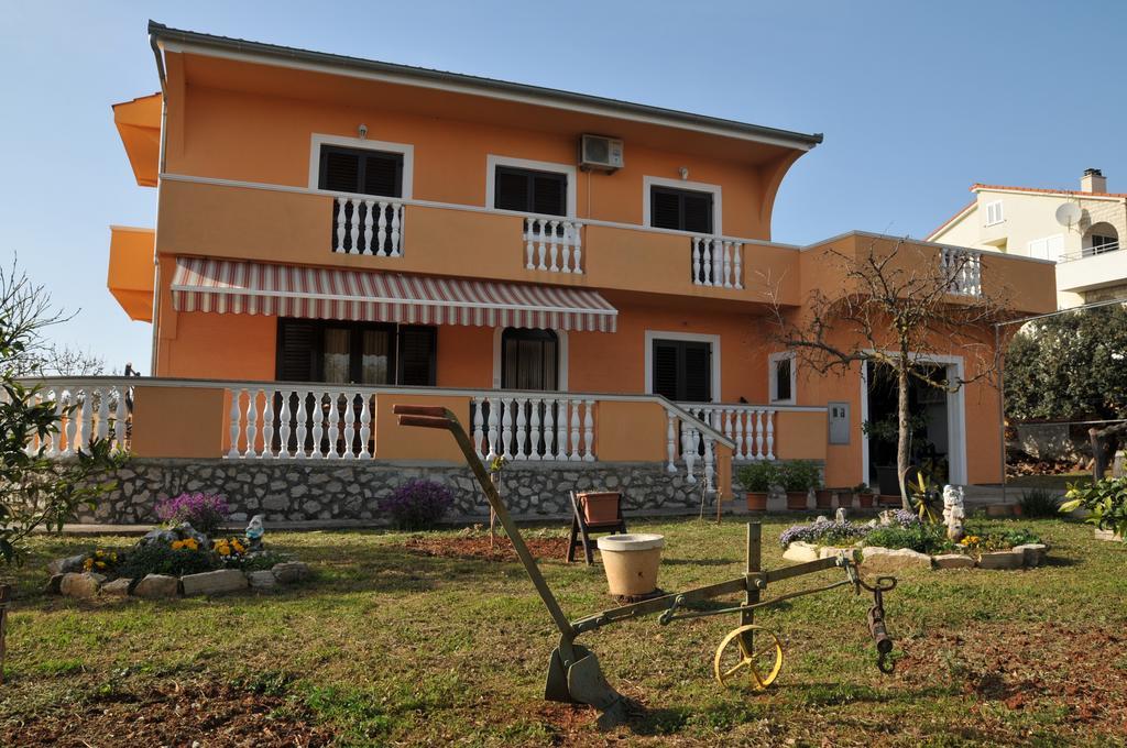 A&L Apartman Sukošan Kültér fotó
